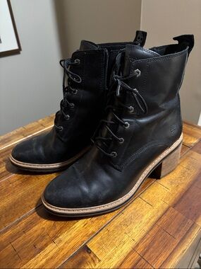 Timberland Black Leather Lace-Up Heeled Ankle Boots